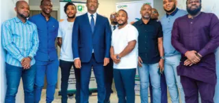 lutte-contre-les-fleaux-des-jeunes-durant-la-can-2023-mamadou-toure-engage-les-anciens-footballeurs-dans-le-combat