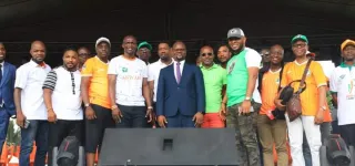 sensibilisation-contre-les-fleaux-juveniles-pendant-la-can-les-anciens-footballeurs-officiellement-deployes