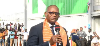 an-huitiemes-de-finale-cote-divoire-senegal-le-ministre-metch-lance-loperation-maree-orange-la-can-entre-dans-une-phase-decisive-avec-les-huitiemes-de-finale-les-elephants-de-cote-divoire-seront-face-au-senegal-le-lundi-prochain-dans-le-cadre