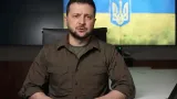 ukraine zelensky entame sa 3e annee de guerre de son mandat