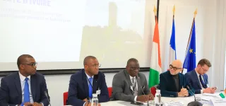 secteur-vivrier-le-ministre-kobenan-kouassi-adjoumani-promeut-les-opportunites-dinvestissement-a-paris