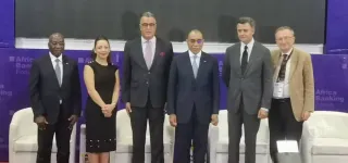 finances-la-mutation-des-services-bancaires-africains-au-coeur-dun-forum-a-abidjan