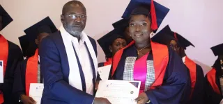 universite-internationale-clairement-de-yopougon-plus-se-60-etudiants-recoivent-leurs-par-parchemins