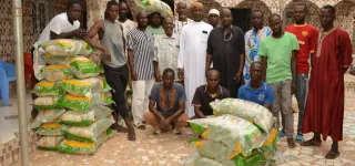 ramadan-bamba-moussa-fait-don-de-sucre-et-de-riz-a-800-fideles-musulmans