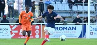 mondial-football-de-montaigu-la-cote-divoire-tient-tete-a-la-france-2-2