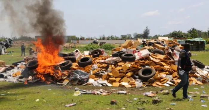 enquete-pollution-de-lair-incineration-des-drogues-et-produits-prohibes-saisis-alerte-on-nous-drogue-a-petit-feu