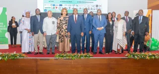 semaine-nationale-de-la-presse-le-ministre-amadou-coulibaly-salue-le-dialogue-entre-les-medias-et-le-public