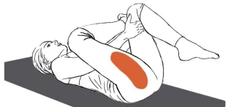 astuce-comment-soulager-une-douleur-du-nerf-sciatique