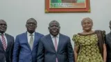 1ere reunion du bureau du conseil du district autonome dabidjan les vice gouverneurs promettent loyaute a alassane ouattara