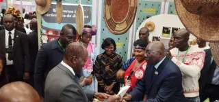 salon-international-du-livre-marie-laure-ngoran-la-fierte-du-president-de-la-republique