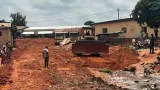 infrastructures routieres cisse ibrahima bacongo lance les travaux de bitumage de voie a mankono