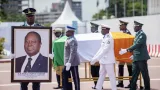 hommage de la nation a lancien chef de letat la republique rend les honneurs a bedie