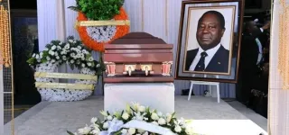 deuil-lhommage-emouvant-de-magloire-ndehi-a-la-memoire-de-bedie