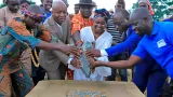 ecole pour tous la fondation oja pose la premiere pierre pour la construction dune ecole primaire a akekoi