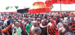 daoukro-obseques-du-president-henri-konan-bedie-les-peuples-du-zanzan-posent-un-acte-fort-a-48-h-de-son-inhumation