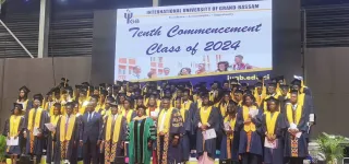 graduation-a-liugb-104-etudiants-decrochent-leur-bachelor