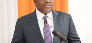 lancement-de-la-campagne-deducation-civique-et-electorale-ibrahime-coulibaly-kuibiert-sans-reserve-face-aux-auditeurs-de-lena