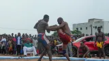 tournoi sous regional de lutte traditionnelle a bouake amadou kone felicite celine et amy grands vainqueurs athletes feminines