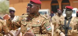burkina-faso-paul-henri-damiba-met-en-garde-ibrahim-traore-contre-les-exactions-contre-les-civils