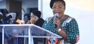 tournee-de-mobilisation-depuis-daloa-harlette-badou-aux-femmes-du-rhdp-il-ne-faut-pas-dormir-le-serpent-nest-pas-encore-mort