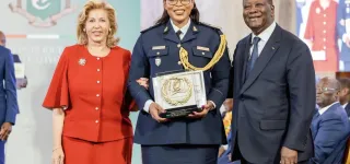 prix-dexcellence-2024-le-colonel-nessemon-kida-rose-honoree-par-le-chef-de-letat