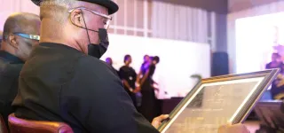 award-de-la-presse-numerique-yves-zogbo-un-monstre-africain-de-la-communication-distingue