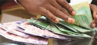 comptes-bancaires-et-mobile-money-comment-toucher-largent-dun-proche-decede