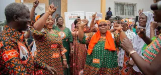 candidature-dalassane-ouattara-en-2025-harlette-badou-lance-la-machine-avec-les-femmes-de-yopougon