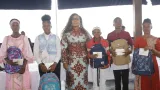 aide aux familles victime des crises en cote divoire 240 eleves recoivent des prises en charges scolaires de letat