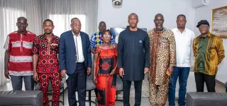 obseques-de-zagoli-golie-la-famille-presente-le-programme-au-ministre-mamadou-toure