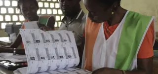 faible-mobilisation-autour-de-la-revision-de-la-liste-electorale-accuses-levez-vous