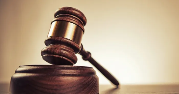 un-jeune-condamne-a-12-mois-de-prison-pour-usage-de-faux-escroquerie-et-detention-de-cannabis-a-danane