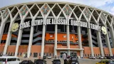 stade olympique alassane ouattara debimpe menace de greve des employes en charge de lentretien le ministre silas adje metch calme les stadiers