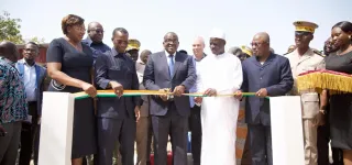 transformation-de-la-noix-de-cajou-programme-karite-ivoire-le-pccet-inaugure-les-centres-scientifiques-amadou-gon-coulibaly
