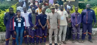 renforcement-du-reseau-electrique-dans-le-cavally-anne-ouloto-offre-5000-compteurs-aux-populations