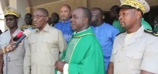eglise-catholique-de-biankouma-claude-sahy-fait-un-important-don-pour-lachevement-des-travaux