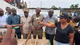 infrastructures sportives regionale le ministre adje silas metch lance les travaux de rehabilitation du stade henri konan bedie de grand lahou