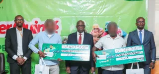 pmu-quinte-deux-turfistes-emportent-70342200-fcfa