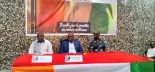 installation-de-la-conasu-attecoube-zanga-coulibaly-president-national-a-des-leaders-politiques-ne-faites-pas-peur-au-peuple