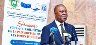 vers-une-treve-durable-dans-les-ports-ivoiriens-amadou-kone-prone-la-paix-sociale