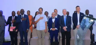 transformation-digitale-de-la-cote-divoire-la-fondation-didier-drogba-au-coeur-du-processus