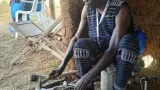 reportage a la decouverte des forgerons de koni quand le savoir faire ancestral defie le temps