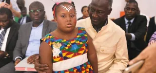 assemblee-nationale-adama-bictogo-offre-un-noel-de-reve-aux-enfants-du-personnel