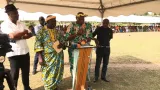 nigui nanou parrain de la fete de ebeb le ministre adje silas metch aux populations tournons le dos aux propos haineux