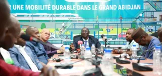 transport-lagunaire-les-travaux-de-construction-des-gares-du-plateau-et-dabobodoume-bientot-acheves-selon-le-dg-de-lamuga