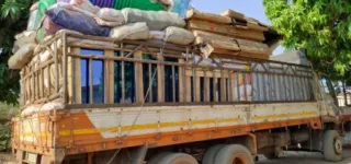 lutte-contre-les-produits-contrebandiers-plusieurs-camions-saisis-a-bouna