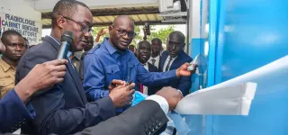 cote-divoire-hopital-methodiste-de-dabou-le-ministre-adje-silas-metch-inaugure-un-bloc-scanner-ultra-performant