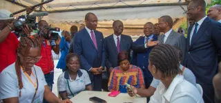 foire-de-lemploi-et-du-recrutement-5-ministres-passent-des-messages-forts-aux-jeunes