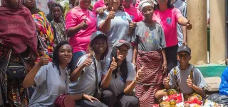 journee-des-droits-de-la-femme-les-warriors-de-la-charite-posent-un-grand-geste-a-attecoube