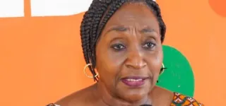 toumodi-dr-raymonde-goudou-coffie-renforce-la-solidarite-a-loccasion-des-fetes-religieuses